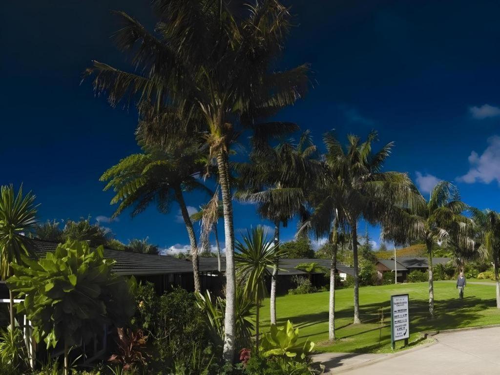 Fletcher Christian Holiday Hotel Burnt Pine Exterior foto